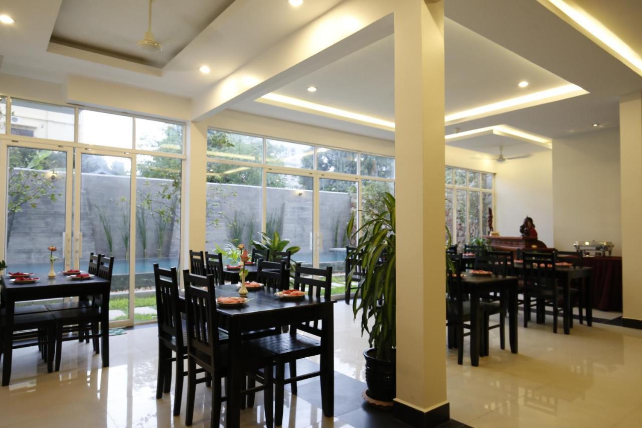Holy Angkor Hotel Сиемрип Экстерьер фото