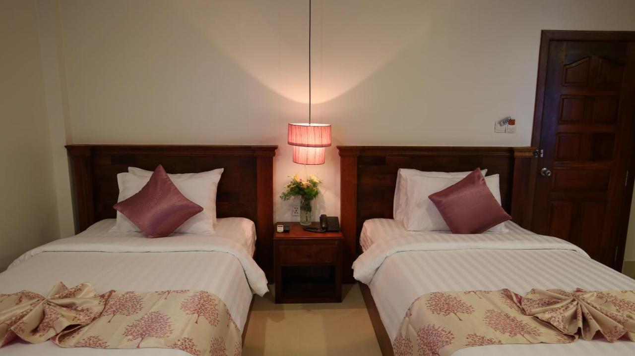 Holy Angkor Hotel Сиемрип Номер фото