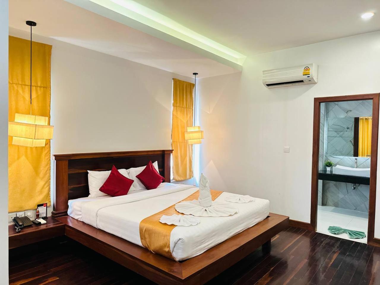 Holy Angkor Hotel Сиемрип Экстерьер фото