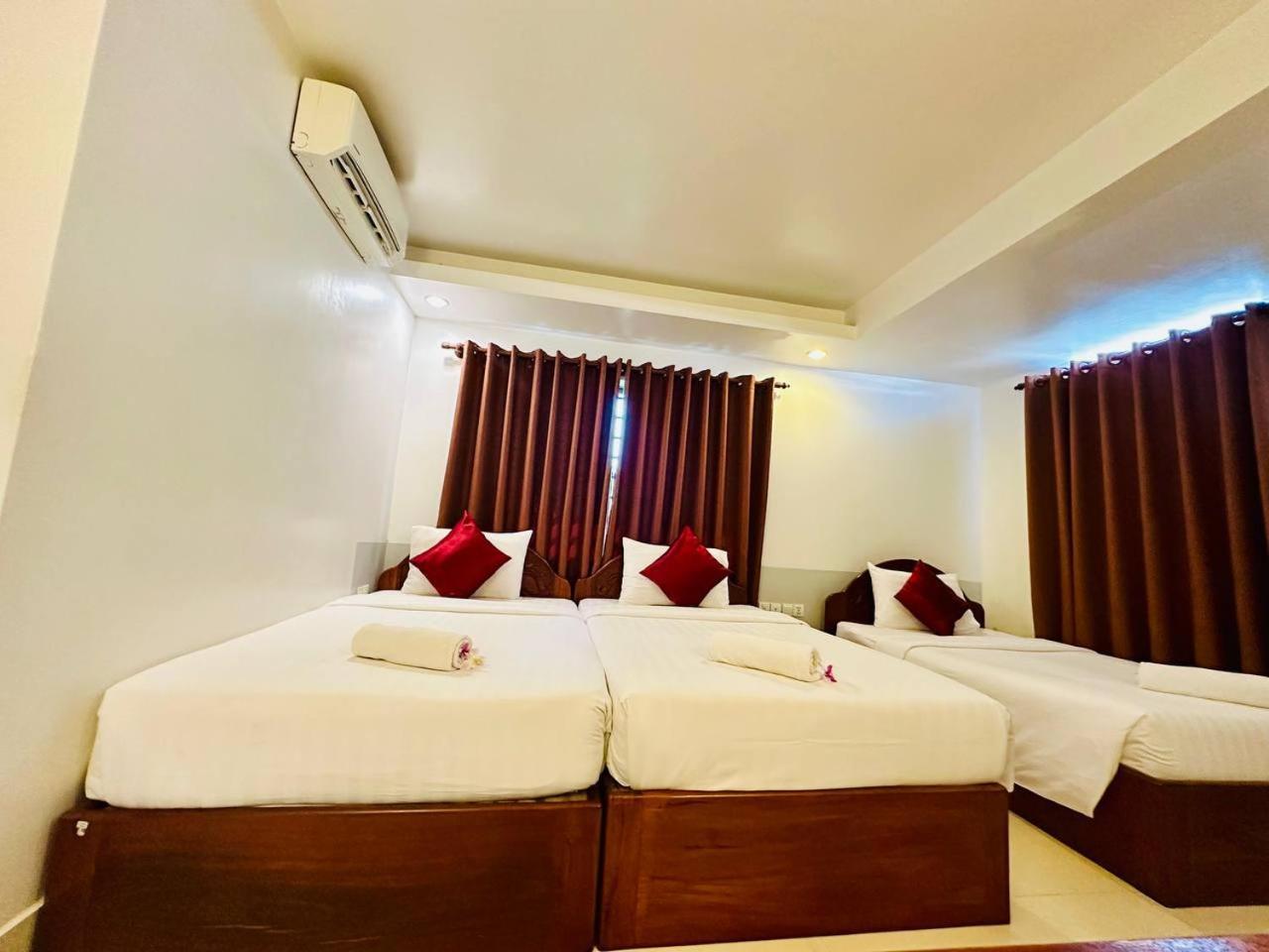 Holy Angkor Hotel Сиемрип Экстерьер фото